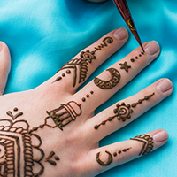 henna colouring